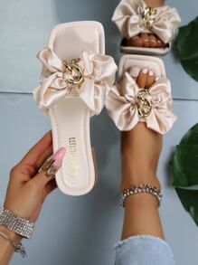 Chuỗi & Trang trí Bow Dép xăng đan , Màu be Buổi tiệc Nút bướm , Kim loại Chuỗi Màu thuần Của phụ nữ Dép phẳng - Màu be - Xem 1