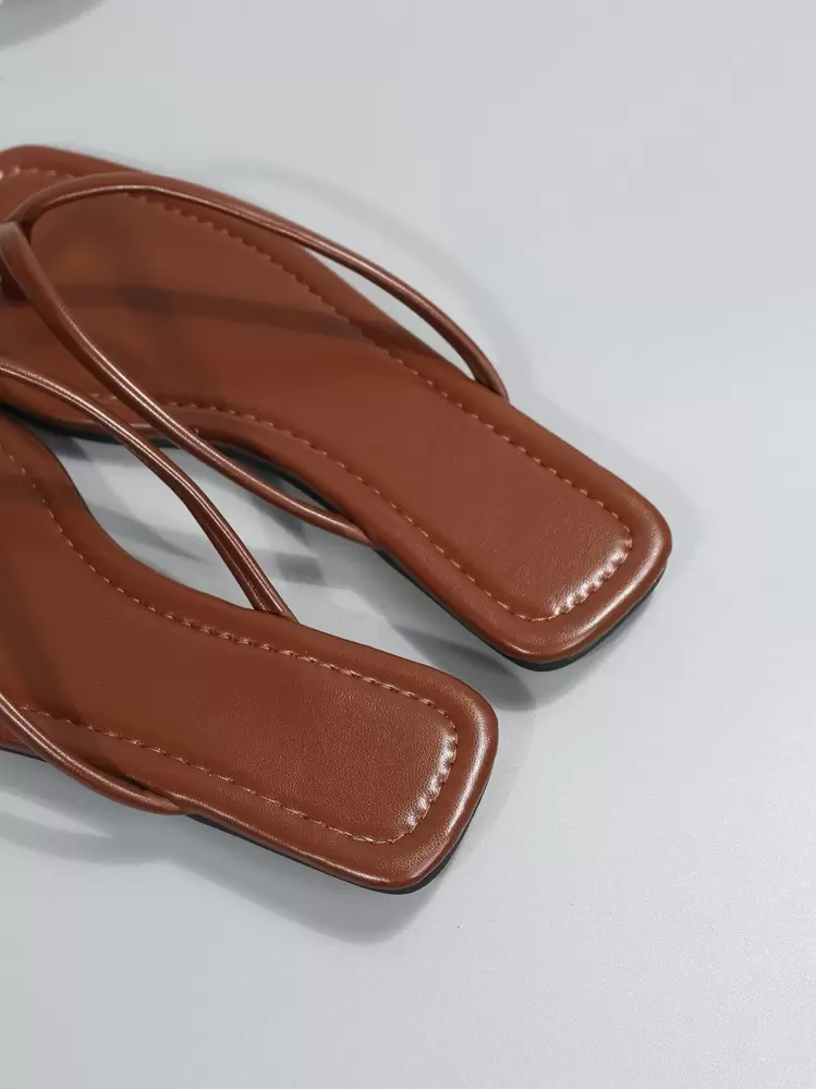 French Style Flip Flops For Women, New Sweet Fairy Casual Beach Slippers, Non-Slip Soft Sole, Suitable For Dates, Gatherings, Parties, Everyday - Brown - View 4