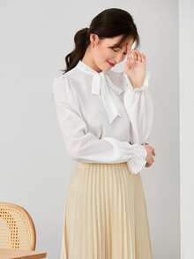 SHEIN Clasi Solid Tie Front Blouse - White - View 3