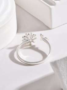 Flower Decor Cuff Ring - White - View 3