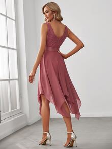 EVERPRETTY Ärmlös V-ringad spetsklänning med näsduksfåll, elegant för cocktailparty, semiformell dans, bröllopsgästklädsel i dammrosa, lämplig för födelsedag, examen, homecoming-evenemang - Redwood - Visa 3