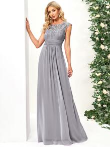 EVERPRETTY Guipure Lace Yoke Cutout Back Chiffon Bridesmaid Dress - Light Grey - View 3