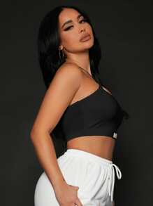 SHEIN SXY 交叉字母貼布短款上衣