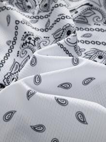 Men Letter & Paisley Scarf Print Drawstring Waist Sports Set - Black and White - View 3