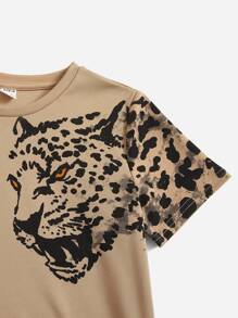 SHEIN Leap Crew 青少年男孩豹紋t恤和束腰短褲