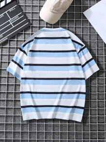 Manfinity Hypemode 男士粗條紋和標語圖案 T 卹 - 彩色 - 查看 2