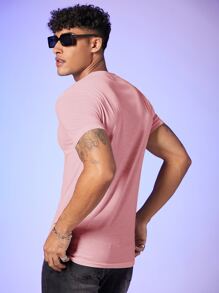 Manfinity NiteLyfe Men V-neck Solid Tee - Baby Pink - View 5