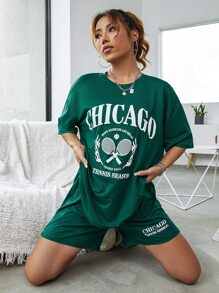 con letra & tenis con estampado Camiseta con Shorts deportivos Conjunto - Verde Oscuro - Ver 5