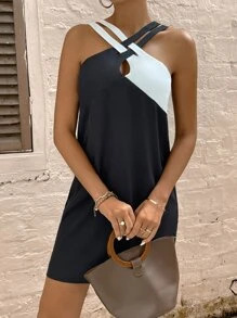 SHEIN LUNE Two Tone Crisscross Cami Dress - Black - View 1