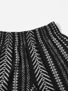 SHEIN VCAY Shirred Waist Geo Print Shorts - Black and White - View 4