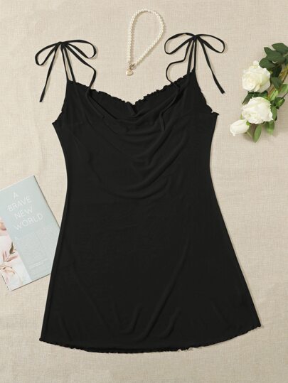 فستان نوم كامي بربطة كتف مقلم نمط نبات الخس شبكة مقاس كبير