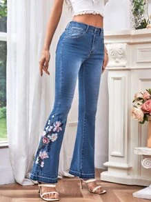 Floral Embroidery Flare Leg Jeans - Medium Wash - View 5