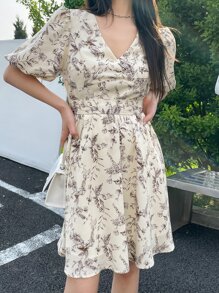 DAZY 印花燈籠袖腰帶A字連衣裙 - 米色 - 查看 6