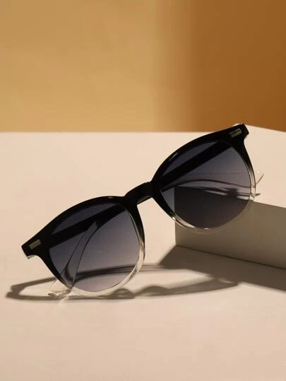 1pair Ombre Lens Fashion Glasses Travel Accessories For Outdoor Casual Shades Beach Accessories Beach Accessories For Women Glasses Shades Basics Fall Winter Women Outfits Clothes Business Casual Gifts Color Blocking Boho Vacay Vacay Vibes For Summer Beach Vacation,Outdoor,Travel