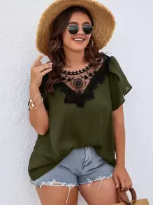 SHEIN Clasi 大碼蕾絲拼接花瓣袖襯衫 - 軍綠色 - 查看 1