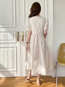 DAZY Floral Embroidery Puff Sleeve High Waist Dress,Casual Women Dresses - Apricot - View 2