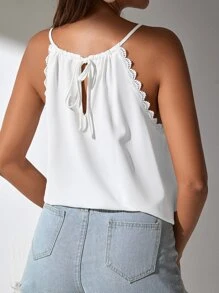 SHEIN Frenchy Áo hai dây Tương phản ren Cắt ra Buộc lại màu trơn Giải trí - trắng - Xem 2
