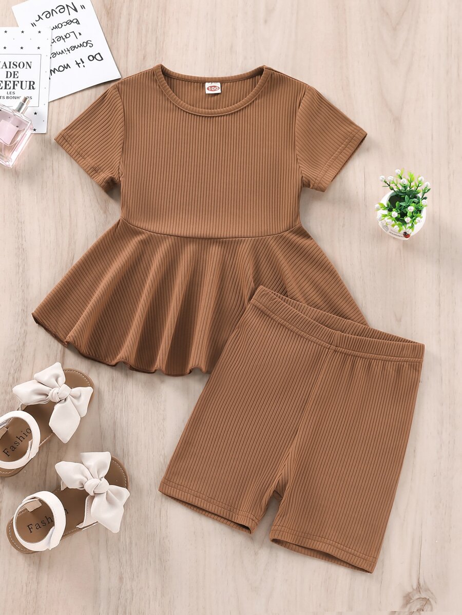 SHEIN Vintaside Kids Jeune Fille 2 Pièces/set T-shirt À Manches Courtes À Ourlet Volanté Mignon Et Tenues D'été Shorts, Confortables Et Frais - Tabac - Voir 1