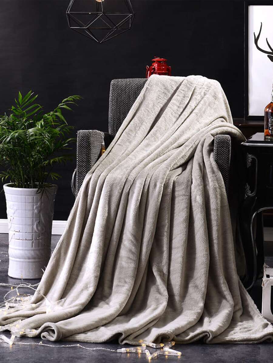 1 cái chăn màu rắn - Màu Xám nhạt - Xem 1