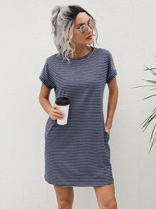 SHEIN LUNE 條紋印花口袋細節T恤洋裝 - 藏蓝色 - 查看 3