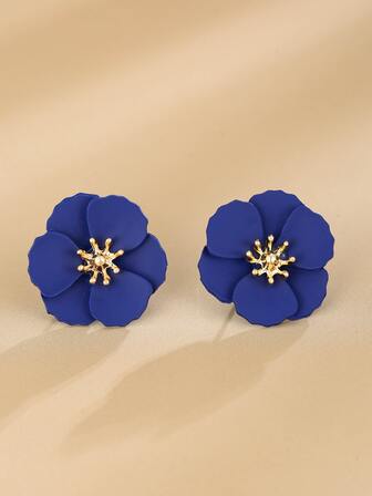 Flower Decor Stud Earrings