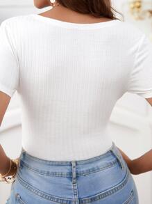 SHEIN Frenchy Body tejido de canalé de cuello cruzado - Blanco - Ver 3