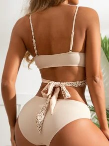 SHEIN Swim Conjunto de bikini con estrías de dálmata, sujetador inalámbrico envolvente y Bottom de bikini tipo hipster, 2 piezas, bikini de verano para playa - Albaricoque - Ver 2