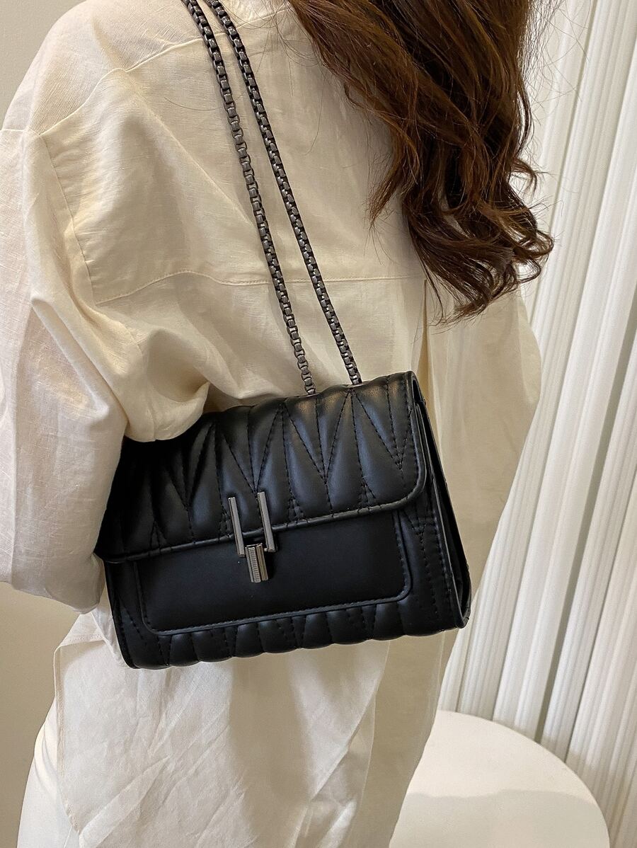 Waterproof,Lightweight,Business Casual Quilted Flap Chain Square Bag For Teen Girls Women College Students,Rookies & White-collar Workers Perfect for Office,College,Work ,Business,Commute - Black - View 1