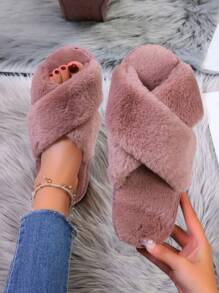 Women's Fashionable Light Purple Color Solid Bedroom Slippers With Cross Straps And Fluffy Design - Mauve Purple - View 2