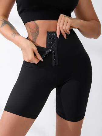 Shorts biker deportivos con corchete de cintura ancha