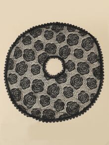 Chal con patrón floral ribete con encaje - Negro - Ver 4