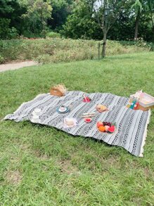 1pc Bohemian Black And White Woven Geometric Pattern Picnic Mat, Suitable For Outdoor Picnics And Gatherings, Decorative Mat - Black and White - View 6