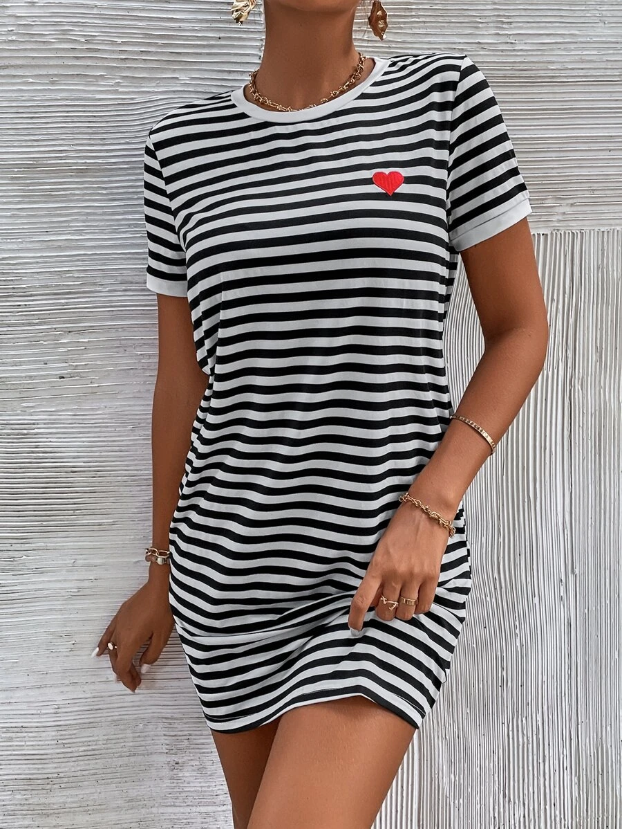 SHEIN Frenchy Women's Striped T-Shirt Dress With Heart Print - Black - View 1