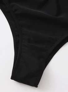Selianne Summer Beach Cut Out Ring Linked One Piece Swimsuit - Black - View 7