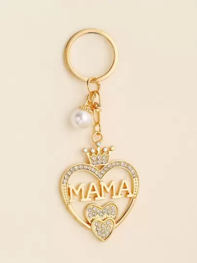 Llavero con detalle de letra, corazón de rhinestone y dije de perla falsa para regalos, carteras, mochilas escolares, mochilas y bolsos. Accesorios de coche para el Día de San Valentín. Accesorio de bolso con perla, gótico y Y2K. Cordones con soporte para identificación, accesorios de coche, encantos de bolso