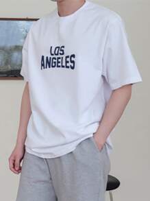 DAZY Men Cotton Letter Graphic Tee - White - View 5