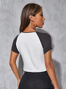 SHEIN EZwear Figure & Slogan Graphic Raglan Sleeve Crop Tee - White - View 2