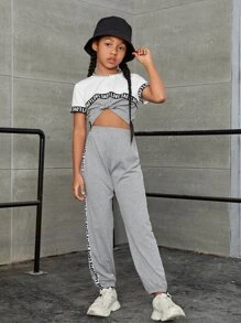 SHEIN Girls Contrast Letter Tape Colourblock Tie Front Tee & Joggers - Multicolor - View 3