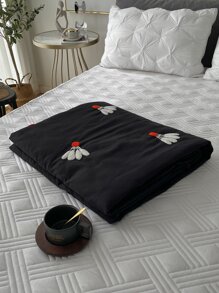 Badminton Tufted Bedspread - Black - View 2