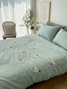 Badminton Tufted Duvet Cover Set Without Filler - Green - View 3