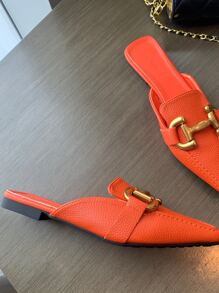 Nice Nineteen Fall/Winter Women's Orange Avant-Garde Solid Color Mules With Metal Decoration, Pointed Toe And Flat Mueller Shoes