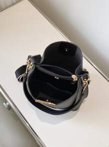 CONTAINEVERY Minimalist Metal Decor Bucket Bag