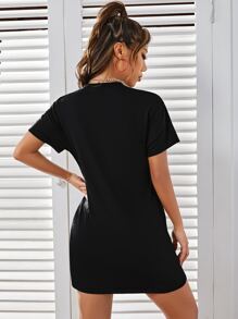 SHEIN EZwear Đầm Tách cao Lá thư Giải trí - màu đen - Xem 2