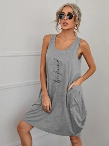 SHEIN LUNE 字母圖案雙口袋背心連衣裙 - 灰色 - 查看 3