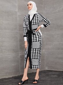 Modelyn Houndstooth Split Hem Belted Dress - Black and White - View 5