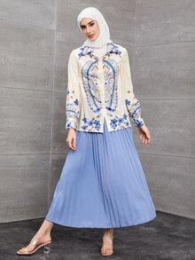 Modelyn Floral Print Blouse & Pleated Skirt - Blue and White - View 3