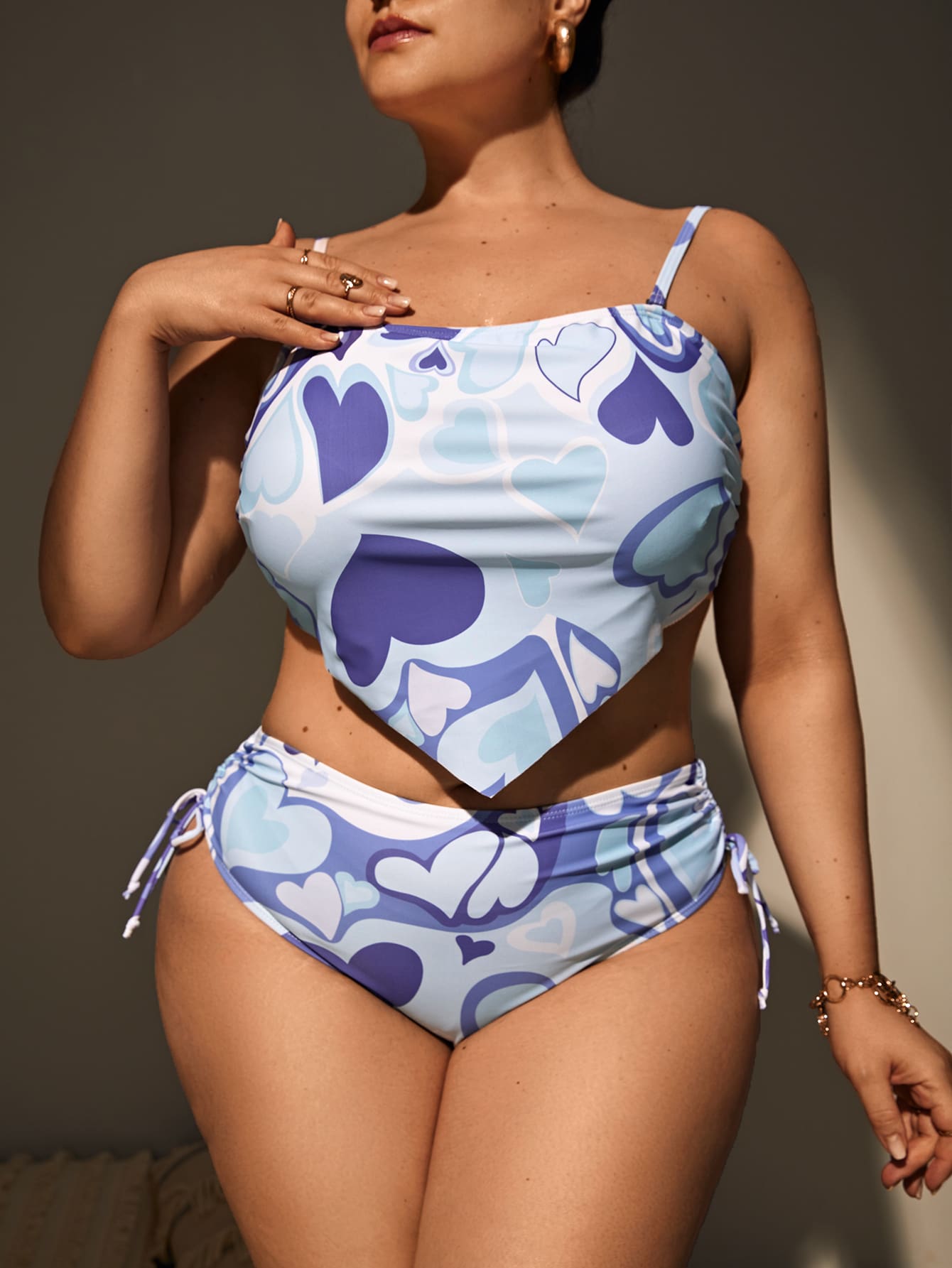 Plus Size Heart Print Hanky Hem Drawstring Side High Waist Bikini Set Summer Beach - Multicolor - View 1