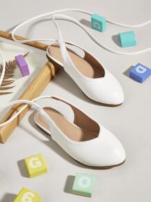 女孩腿部繫帶設計條帶平底鞋 - 白色 - 查看 1
