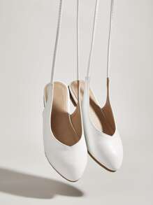 女孩腿部繫帶設計條帶平底鞋 - 白色 - 查看 5