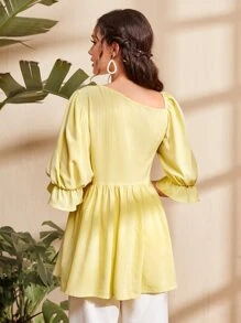 Mulvari 荷葉袖不對稱領蕾絲細節襯衫 - 黃色 - 查看 2